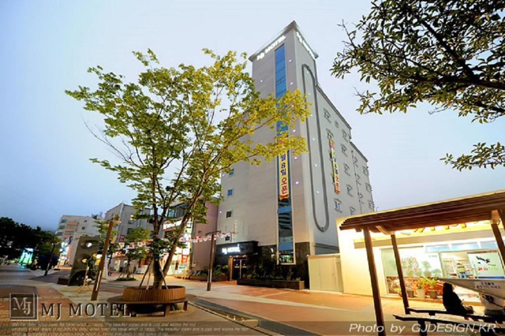 Yeosu Mj Motel Kültér fotó