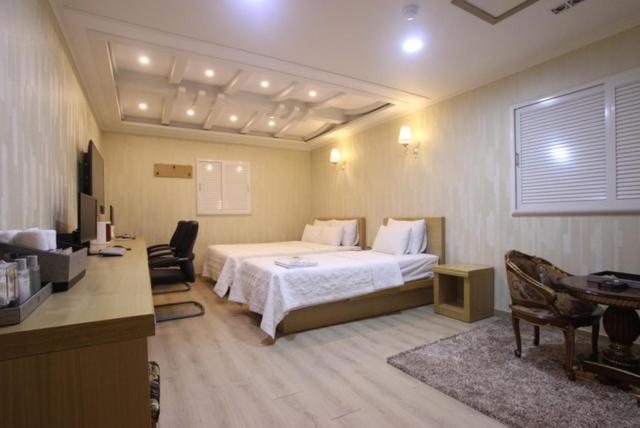 Yeosu Mj Motel Kültér fotó